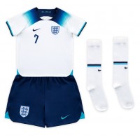 Billiga England Jack Grealish #7 Barnkläder Hemma fotbollskläder till baby VM 2022 Kortärmad (+ Korta byxor)